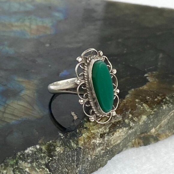 VTG Sterling Silver 925 Filigree Scrollwork Oval Bezel Set Green Onyx Ring 5.5 - Picture 3 of 16